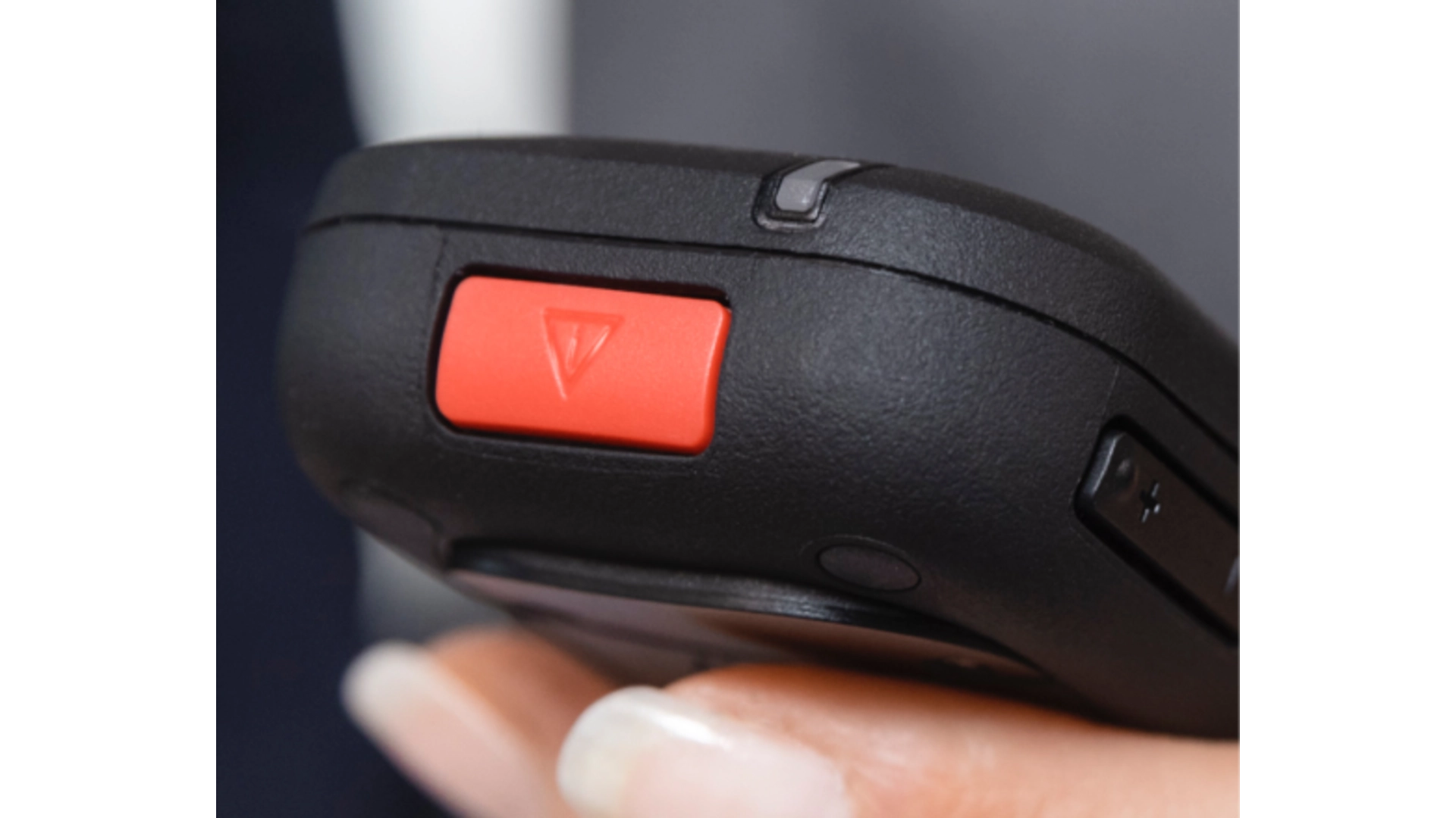 Snom M80 - Téléphone DECT renforcé IP65 avec Bluetooth et alarme