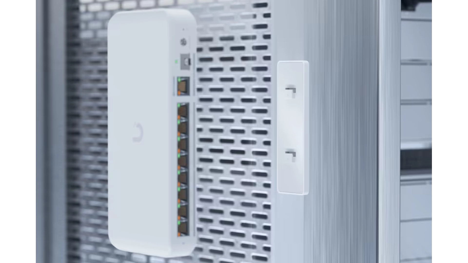Ubiquiti UACC-SWITCH-FM - Support mural Switch UniFi USW-Flex-2.5G-8/PoE