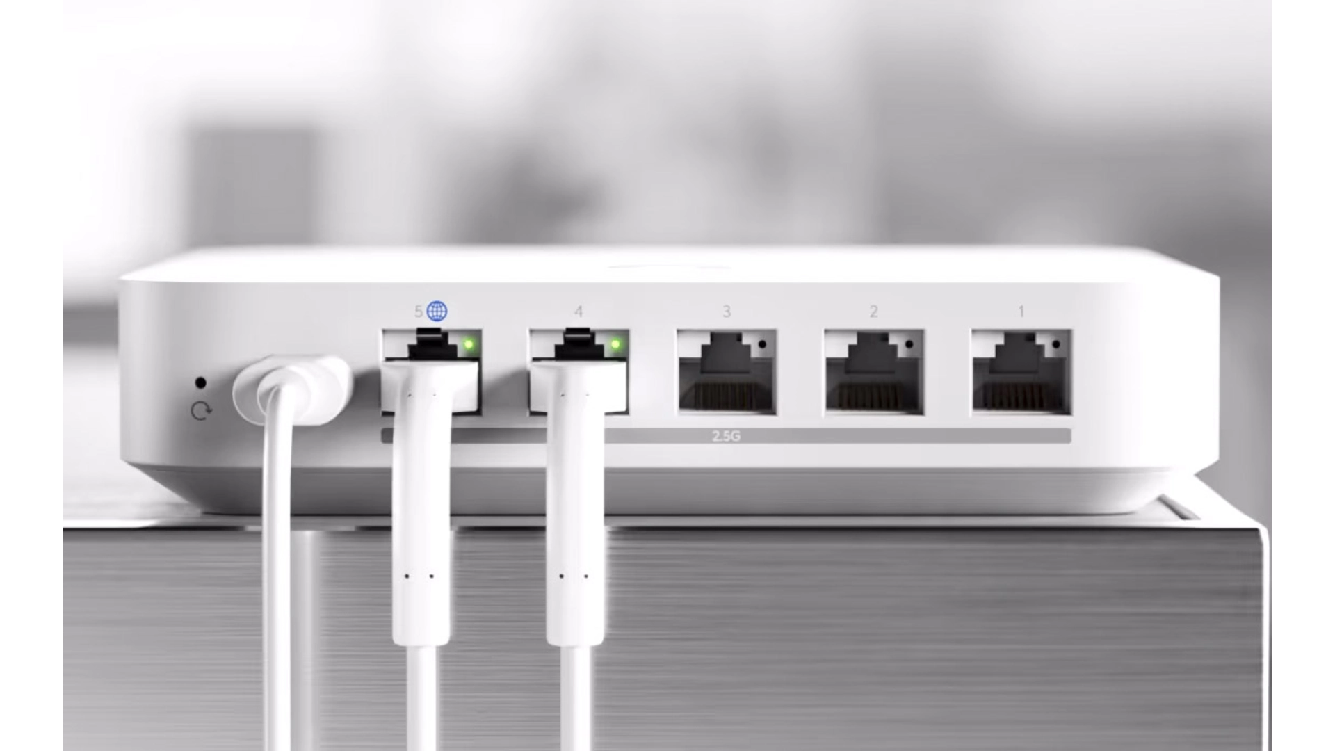 Ubiquiti UCG-MAX - Passerelle cloud 2.5G avec firewall 300 utilisateurs
