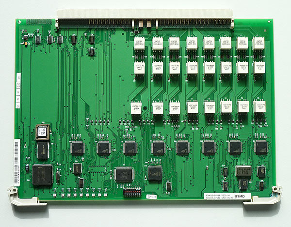 Unify Carte STMD8 - 8 interfaces T0/S0 PABX Éco-recyclé - S30810-Q2558-X200 - S30810-Q2558-X200-eco